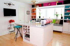 See more at a house in the hills. Bright And Beautiful Craft Room Contemporary Home Office Cincinnati By California Closets Of Cincinnati And Dayton Houzz