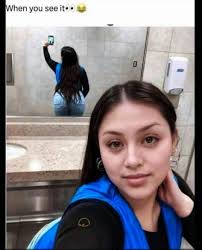 😂 oh my 😂 sorry Your ex fell in here and your first emoj is your reaction  me: gAN