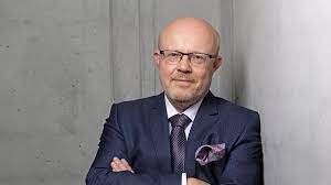 Válek ist der familienname folgender personen: Valek Si Vybral Prvni Posilu Ma Mu Radit Jeden Z Jeho Predchudcu Seznam Zpravy