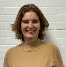 Ellen Blom's Instagram, Twitter & Facebook