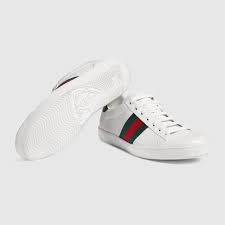 Outfits mit stiefeln schuhe kaufen stiefel mit absatz extravagante schuhe schuh stiefel halbschuhe kleidung stiefel. Ace Herrensneaker Aus Leder In Weisses Leder Gucci De