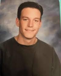 Leigh Berg's Instagram, Twitter & Facebook