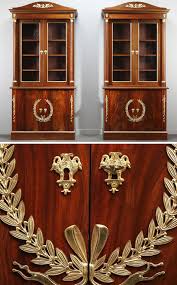 Paire De Bibliotheques Vitrees Style Empire De La Maison Jansen Style Empire Maison Jansen Mobilier De Salon