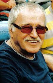 Polski aktor jan nowicki odebrał w sobotę, 17 września, nagrodę specjalną iii kijowskiego międzynarodowego festiwalu filmowego za wkład w rozwój europejskiej kinematografii. Jan Nowicki Vukiped