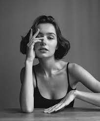 Tags Maisonseasons Caption Jeanmariefranceschi Maisonseasons Credit Maisonseasons Photographie De Portraits Portrait Noir Et Blanc Portrait