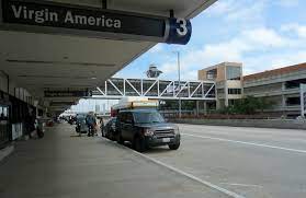 Significa que si llegan otros pasajeros en el mismo vuelo que hacen la misma ruta se compartirá vehículo con ellos. Aeropuerto Internacional De Los Angeles Lax Aeropuertos Net