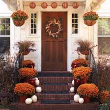 52 Cozy Thanksgiving Front Door Decor Ideas Digsdigs