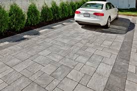 Blend your driveway right up to the edge of your home. 75 Beautiful Small Driveway Pictures Ideas July 2021 Houzz
