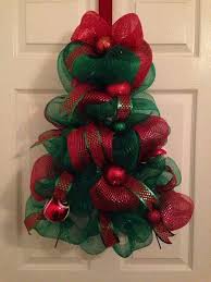 Christmas Tree Deco Mesh Wreath Manualidades Navidenas Coronas Navidenas Cosas De Navidad