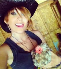 Vì sao con gái Michael Jackson tự tử?