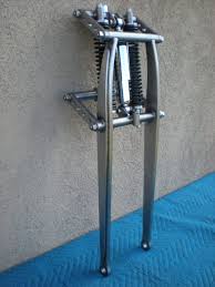 Spartan Girders Modelled After 46 48 Indian Chief Forks Voitures Et Motos Bobbers Accessoire Moto
