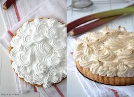 Tarte A La Rhubarbe Meringuee Alsacienne L Heure Du Creaml Heure Du Cream Tarte Rhubarbe Dessert Tarte