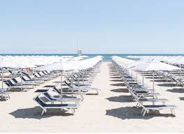 Veduta della spiaggia di milano marittima. Webcamera Bagno Delfino