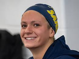 Katie Grimes Swims World's Fastest 400 IM Among Wins at SMOC