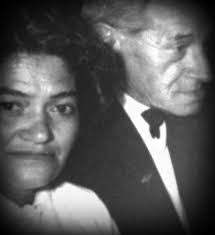 Irene Leach's Instagram, Twitter & Facebook