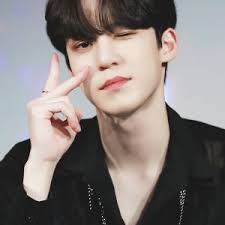 Pin By Crystal On Jeong Yunho Education Life Previous Year 21 Years Birthday