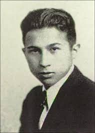 Ada Merrill's Instagram, Twitter & Facebook