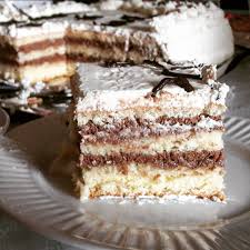 Genoise Moelleux Mousse Au Chocolat Gateau Anniversaire Toute La Cuisine Que J Aime