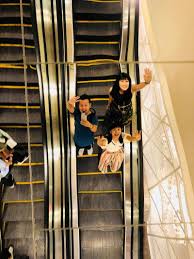 See if your friends have read any of 九把刀's books. Lghf4mguovqrsm