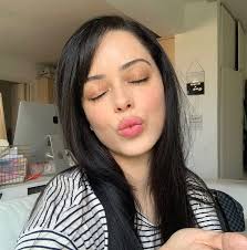 T I N A B D A I L Y (@tinabdaily) • Instagram photos and videos