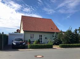 Haus kaufen in eisenach, 741 m² grundstück, 271,45 m² wohnfläche, 12 zimmer das haus verfügt derzeit über 3 wohneinheiten und eine gewerbeeinheit welche unlängst als bäckerei mit dazugehöriger backstube und verkaufsbereich genutzt wurdedie derzeit leerstehende gewerbefläche kann bei. Hauskauf Berlstedt Von Schelkmann Immobilien