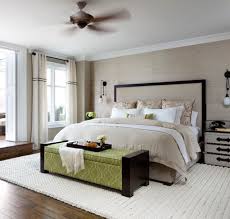 Ada banyak hal yang harus dipertimbangkan sebelum memutuskan merenovasinya, terlebih jika si kecil menginginkan desain atau gaya kamar berbeda. Nuansa Beda Di Kamar Tidur Dengan 8 Wallpaper Kamar Ini Kumparan Com
