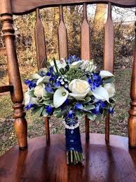 Todo ello por no hablar de las tradiciones de boda más arraigadas como la de algo nuevo, algo viejo. 7 Formas De Combinar El Azul Rey En La Decoracion De Tu Boda Bodas