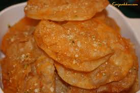 Maida poori, a delicious and fluffy poori made from all purpose flour/maida instead of atta/whole wheat flour. Tamilnadu Cooking Kaipakkuvam Indu Subramanian S Blog