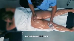 (FullVideoCum) American milf goes to the masseur for pain. This perverted  masseur takes