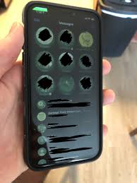 It can occur when you drop your iphone on a hard surface, or if your iphone gets exposed to liquids. Iphone X Horizontal Green Line Colo Apple Community