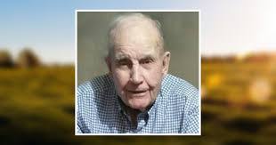 Bob Strawn's Instagram, Twitter & Facebook