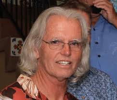 Remembering Ward, a pioneer in surfing and education