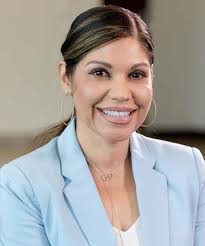 Top 30 Woman 2019 by d-mars.com