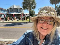 Visiting the Louis Pappas Restaurant post