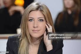 28 Amanda Guay Photos & High Res Pictures