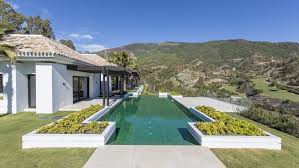 Located in the beautiful southeast, this club is situated on 7. Villas For Sale In La Zagaleta La Zagaleta Special Cilo Marbella
