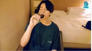 Taking care of him when he's drunk ~ jeon jungkook a group evening together usually spelled disaster for all of the boys, but especially for . Pin On Bts Jungkook