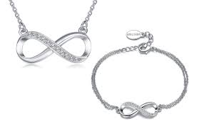 Collier webb are designers and makers of luxury lighting, furniture and hardware for the world's most beautiful interior spaces. Collier Et Bracelet Infini Ornes De Cristaux Swarovski Elements Des 12 99 Livraison Offerte Jusqu A 76