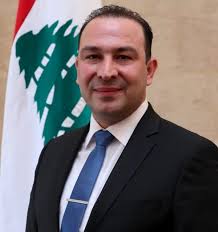 مرتضى: إحالة اصحاب الأملاك المتمنعين عن السماح بتدعيم الابنية التراثية  المتضررة من انفجار المرفأ الى الجهات المعنية  https://www.lebnewsonline.com/249682/