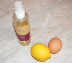 Masca de fata cu bicarbonat ofera luminozitate fetei si actioneaza asupra punctelor negre. Ingrediente Pentru Masca De Fata Si Par Retete Cu Ulei De Ricin Retete Cu Ou Si Lamaie Soap Bottle Hand Soap Bottle Hand Soap