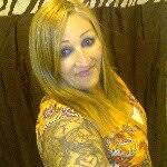 Deanna Hix's Instagram, Twitter & Facebook