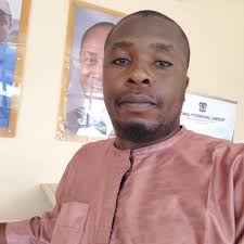 Dear Students, There came a time during my undergraduate days when I  decided to distance myself from church and fellowship. I convinced myself  that I needed to focus solely