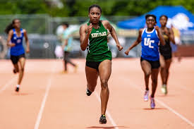 Bergen Catholic's Shue sets new meet record in discus, wins shot at  Non-Public A meet