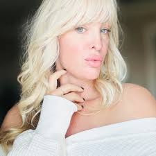 Nashville Bail Bond Girl