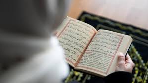 #surah al kahfi #bacaan syahdu #bacaan al quran. Keutamaan Surat Al Kahfi Dan Sunnah Membacanya Di Hari Jum At
