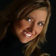 Angelique Webb's Instagram, Twitter & Facebook