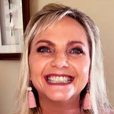 Helena Saunders Reilly (@helena.saundersreilly) • Facebook