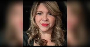 Mandy Stone's Instagram, Twitter & Facebook