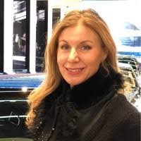 Sandra Lind's Instagram, Twitter & Facebook