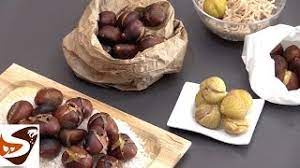 Accendete il barbecue e versate le castagne in una pentola forata, salatele e fatele cuocere per circa 15 minuti. Tanti Modi Di Cuocere Le Castagne Caldarroste Perfette How To Cook Chestnuts Italiana Youtube